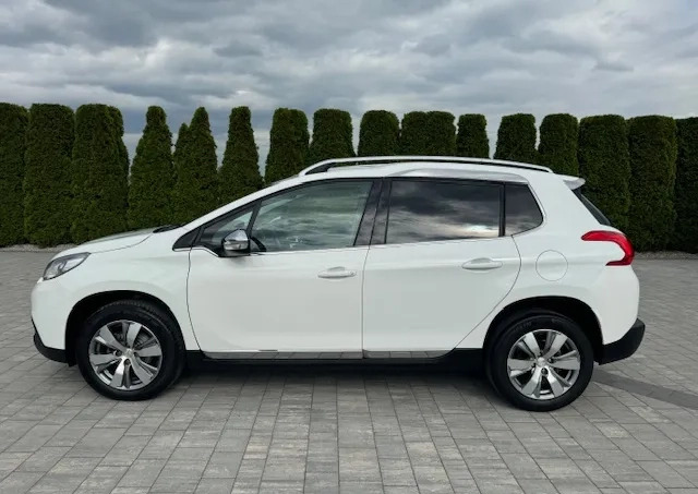 Peugeot 2008 cena 36900 przebieg: 121100, rok produkcji 2015 z Lewin Brzeski małe 529